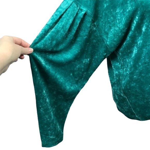 NWT S We the Free Milan velvet top - Picture 3 of 6